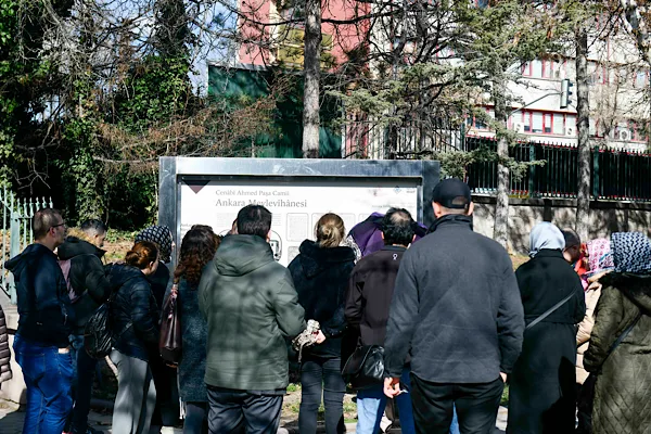 Ankara'da Ramazan ayı dolayısıyla &ldquo;İnan&ccedil; Miras Rotası&rdquo; gezi programı başlatıldı.