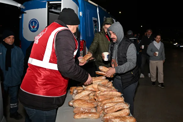 Ankara B&uuml;y&uuml;kşehir Belediyesi (ABB), Ramazan ayında şehir hastanelerinde sahur desteği