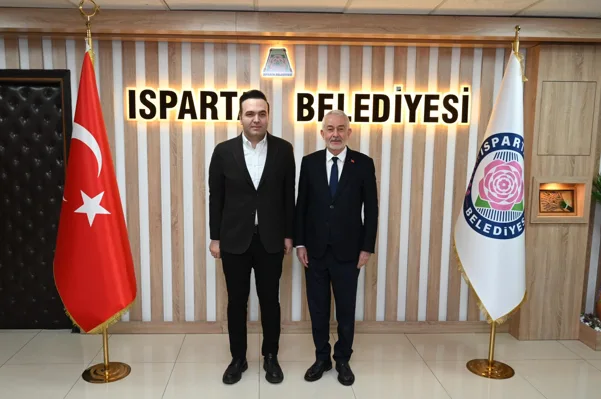 AK Parti Gen&ccedil;lik Kolları Genel Başkanı Yusuf İbiş ve beraberindeki