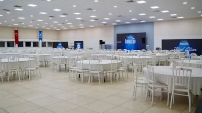Aliağa Belediyesi tarafından d&uuml;zenlenen program kapsamında, Yeni Mahalle D&uuml;ğ&uuml;n Salonu