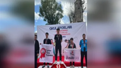 Aliağa Gen&ccedil;lik ve Spor İl&ccedil;e M&uuml;d&uuml;rl&uuml;ğ&uuml; b&uuml;nyesinde, Antren&ouml;r Harun Altun