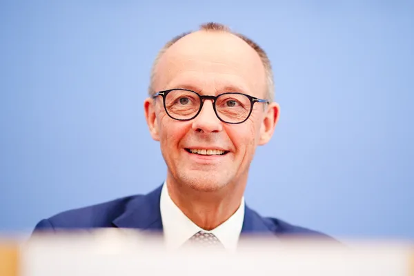 Almanya Başbakanı Friedrich Merz, d&uuml;n sosyal medya platformu X &uuml;zerinden