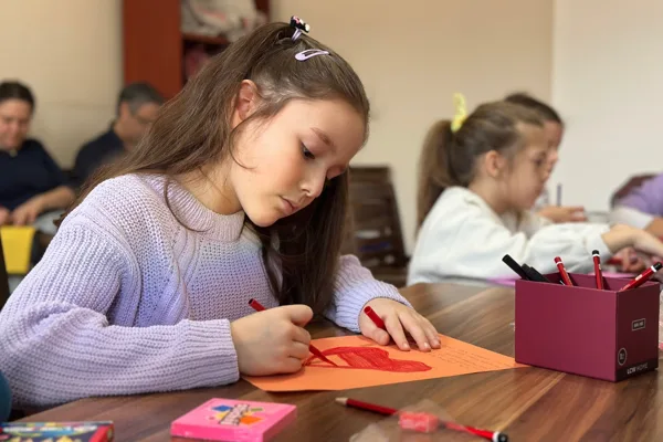İzmir B&uuml;y&uuml;kşehir Belediyesi, &ccedil;ocukların duygusal ve sosyal gelişimlerini desteklemek amacıyla