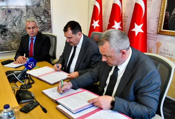 Ankara B&uuml;y&uuml;kşehir Belediyesi Kırsal Hizmetler Daire Başkanlığı, kentteki hayvancılığın geliştirilmesi