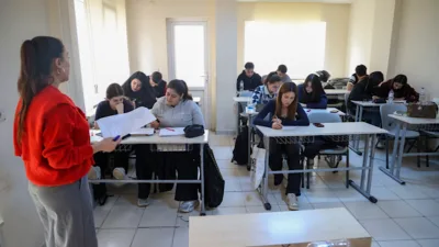 Antalya B&uuml;y&uuml;kşehir Belediyesi tarafından sosyal eğitim projeleri kapsamında hayata ge&ccedil;irilen