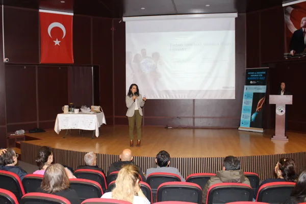 &ldquo;Doğa i&ccedil;in &ouml;ğren, d&ouml;n&uuml;ş&uuml;me sen de katıl&rdquo; sloganı ile Gazipaşa