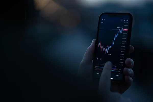 Piyasa &ouml;ncesi işlemlerde Euro Stoxx 50 ve Stoxx 600 vadeli