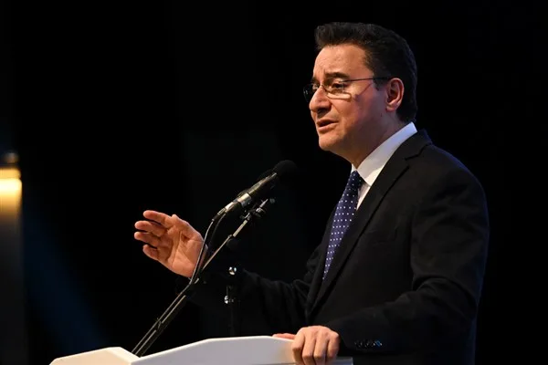 DEVA Partisi Genel Başkanı Babacan, İsrail&rsquo;in İran&rsquo;a başlattığı ve ABD&rsquo;nin