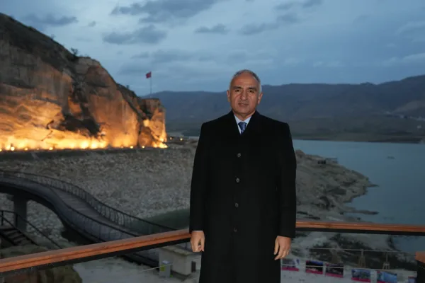 Bakanlıktan yapılan a&ccedil;ıklamaya g&ouml;re, K&uuml;lt&uuml;r ve Turizm Bakanı Ersoy, medeniyetlerin