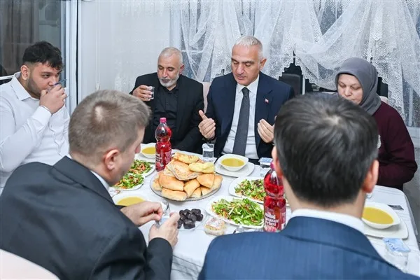 Bakanlıktan yapılan a&ccedil;ıklamaya g&ouml;re, Kırıkkale programı kapsamında bir ailenin evinde