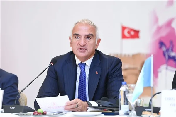 K&uuml;lt&uuml;r ve Turizm Bakanı Mehmet Nuri Ersoy, Balıkesir'de meydana gelen