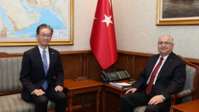 Milli Savunma Bakanı G&uuml;ler, Japonya'nın Ankara B&uuml;y&uuml;kel&ccedil;isi Tamura&rsquo;yı makamında kabul