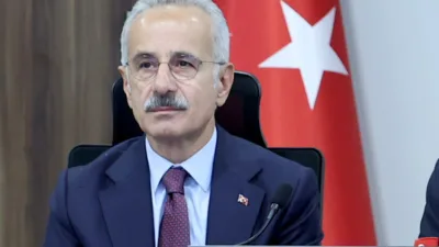 Ulaştırma ve Altyapı Bakanı Abdulkadir Uraloğlu, T&uuml;rkiye&rsquo;nin ev sahipliğinde 40