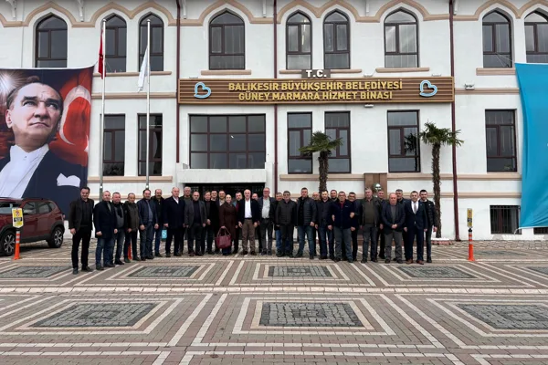 Balıkesir B&uuml;y&uuml;kşehir Belediyesi, Bandırma&rsquo;daki kırsal mahalle muhtarlarını G&uuml;ney Marmara Hizmet