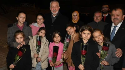 Bekirağalar K&ouml;y&uuml; Muhtarı Hamit Erdem, ziyaretten duyduğu memnuniyeti dile getirerek,