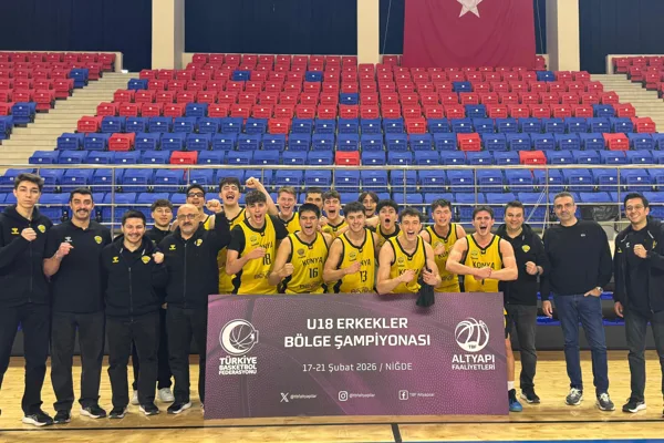 Konya B&uuml;y&uuml;kşehir Belediye Başkanı Uğur İbrahim Altay, U14, U16 ve