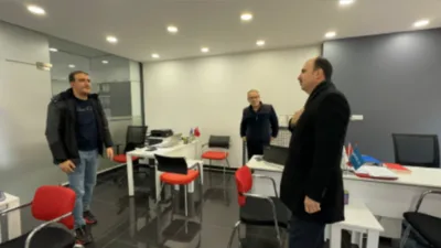 Konya B&uuml;y&uuml;kşehir Belediye Başkanı Uğur İbrahim Altay, şehir merkezinde iftar