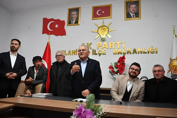 Kayseri B&uuml;y&uuml;kşehir Belediye Başkanı B&uuml;y&uuml;kkılı&ccedil;, AK Parti Kayseri İl Başkanı