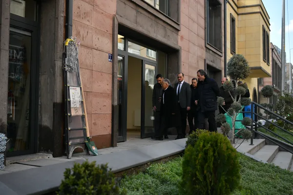 Kayseri B&uuml;y&uuml;kşehir Belediye&nbsp;Başkanı Memduh B&uuml;y&uuml;kkılı&ccedil;, Suri&ccedil;i Camikebir Kentsel D&ouml;n&uuml;ş&uuml;m Projesi&rsquo;ndeki