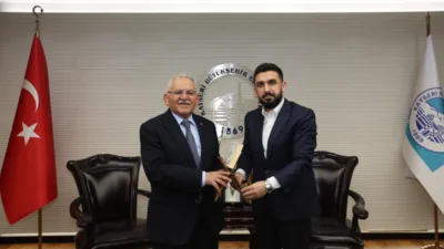 Kayseri B&uuml;y&uuml;kşehir Belediye Başkanı B&uuml;y&uuml;kkılı&ccedil;, T&Uuml;GVA Genel Başkanı Beşinci, Teşkilat