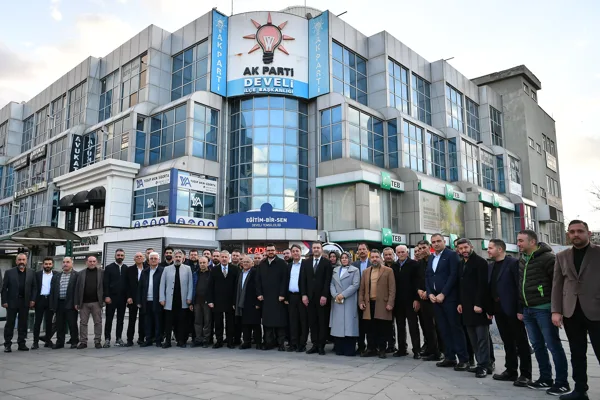 Kayseri B&uuml;y&uuml;kşehir Belediye Başkanı B&uuml;y&uuml;kkılı&ccedil;, Ticaret Bakan Yardımcısı Mahmut G&uuml;rcan