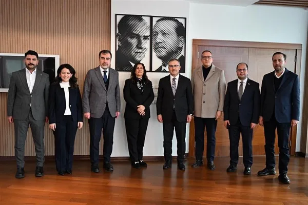 Aydın B&uuml;y&uuml;kşehir Belediye Başkanı &Ouml;zlem &Ccedil;er&ccedil;ioğlu, AK Parti Merkez Disiplin