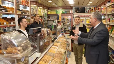 Başkan G&uuml;rel, talep ve &ouml;nerileri dinledi. Ramazan ayının paylaşma, dayanışma