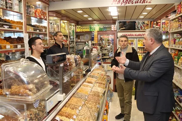 Başkan G&uuml;rel, talep ve &ouml;nerileri dinledi. Ramazan ayının paylaşma, dayanışma