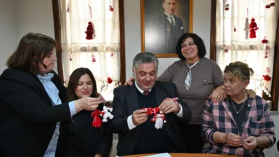 Yalova Belediye Başkanı G&uuml;rel, Yalova Balkan G&ouml;&ccedil;menleri Eğitim K&uuml;lt&uuml;r ve