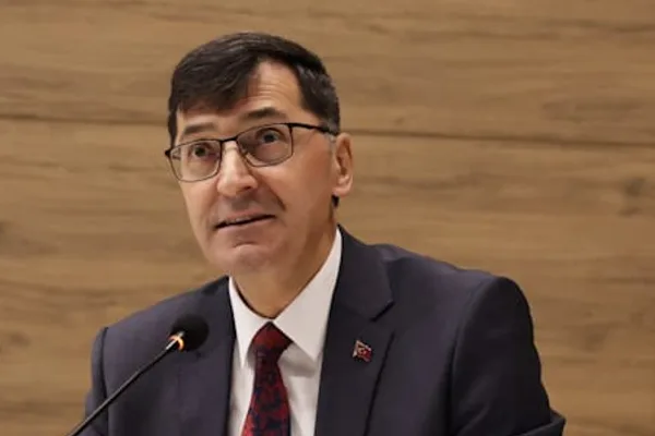 K&uuml;tahya Belediyesi Konferans Salonu&rsquo;nda, Belediye Başkanı Ey&uuml;p Kahveci&rsquo;nin başkanlığında ger&ccedil;ekleştirilen