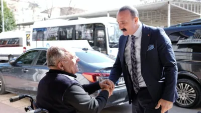Konyaaltı Belediye Başkanı Kotan, T&uuml;rkiye Sakatlar Derneği Antalya Şubesi&rsquo;ni ziyaret