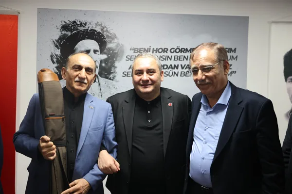 Programa Başkan &Ouml;zarslan&rsquo;ın yanı sıra; Anayasa Mahkemesi &Uuml;yesi Recai Akyel