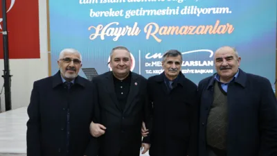 Programda davetlilere hitap eden Ke&ccedil;i&ouml;ren Belediye Başkanı Mesut &Ouml;zarslan, Erzurumlularla