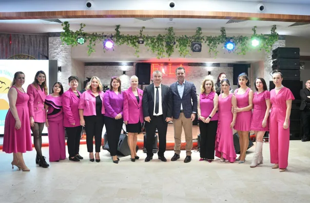 Ergene Bulgaristan T&uuml;rkleri Derneği&rsquo;nin geleneksel hale getirdiği 14 Şubat programı,