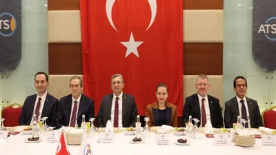 Programa Antalya Valisi Hulusi Şahin, ATSO Başkanı Yusuf Hacıs&uuml;leyman, ATSO