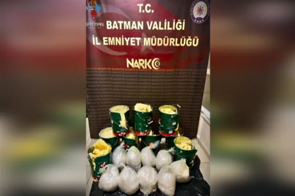 Ara&ccedil;ta narkotik dedekt&ouml;r k&ouml;peği &ldquo;Hector&rdquo; ile yapılan aramada, lokma yapımında