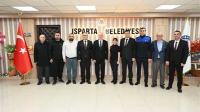 Ziyarette konuşan Başkan Sav, kendilerinden &ouml;nce 33 yıl g&ouml;rev yapan