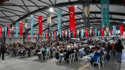 Beşiktaş Belediyesi, ramazan ayı kapsamında d&uuml;zenlediği mahalle iftarlarının ilki, Ortak&ouml;y