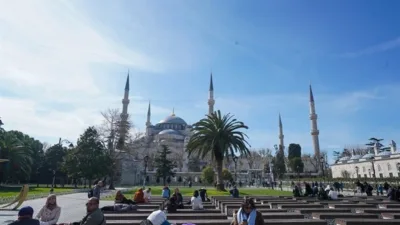 Beylikd&uuml;z&uuml; Belediyesi, Ramazan ayında il&ccedil;e sakinleri i&ccedil;in &ouml;zel cami gezisi