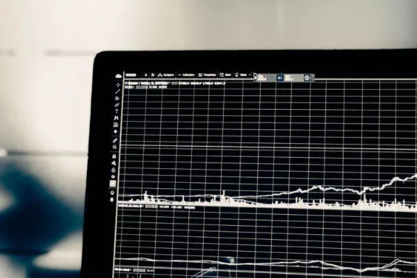 Piramit Menkul Kıymetler&rsquo;in raporunda BIST100 Endeksinin, perşembe g&uuml;n&uuml;n&uuml; y&uuml;zde 0,50