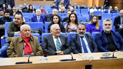Kartal Kavşağı ve Bağlantı Yolları Projesi&rsquo;nin kapsamlı şekilde değerlendirildiği Kartal