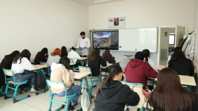 Kayseri Mesleki Eğitim ve K&uuml;lt&uuml;r A.Ş. (KAYMEK) okula destek ve