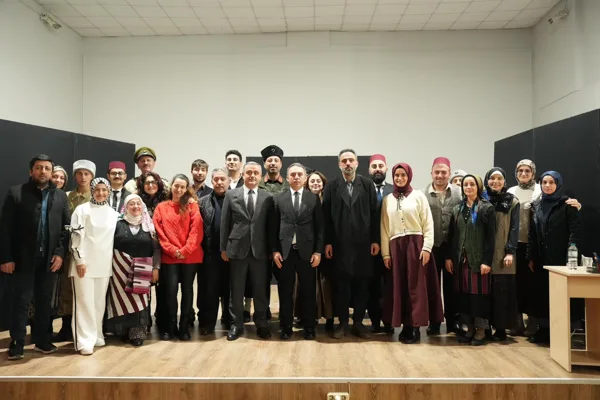 Trabzon B&uuml;y&uuml;kşehir Belediyesi Şehir Tiyatrosu, &ldquo;Trabzon&rsquo;un Kayıp Yılları: Muhacirlik&rdquo; adlı