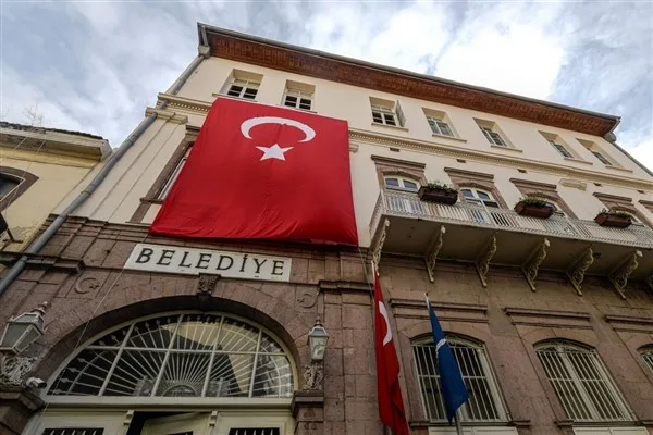 Belediyeden yapılan a&ccedil;ıklamada, 2025 Ekim ayında başlatılan işlemle &uuml;&ccedil; tarihi
