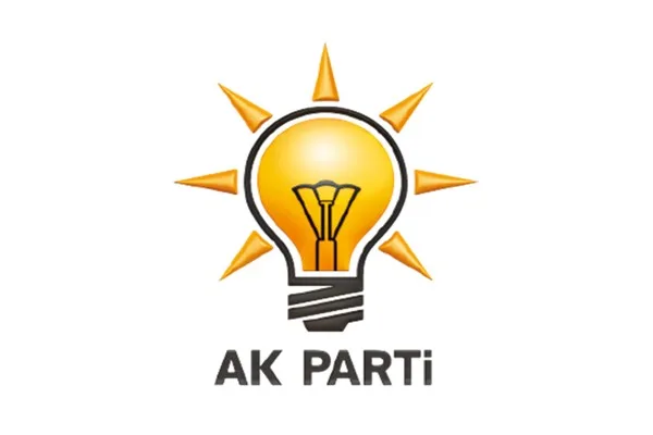 AK Parti S&ouml;zc&uuml;s&uuml; &Ccedil;elik, CHP Genel Başkanı &Ouml;zg&uuml;r &Ouml;zel'in, Cumhurbaşkanı