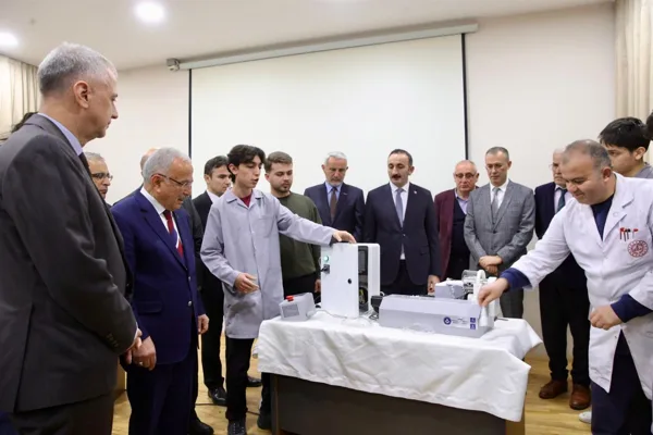 Mesleki ve Teknik Lise &ouml;ğrenci ve &ouml;ğretmenlerinin emeğiyle ORYAZ &ouml;nc&uuml;l&uuml;ğ&uuml;nde