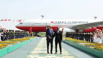 Cumhurbaşkanı Recep Tayyip Erdoğan,&nbsp;Etiyopya&rsquo;ya resmi ziyaret ger&ccedil;ekleştirdi. Cumhurbaşkanı Erdoğan'ı,&nbsp;Addis Ababa