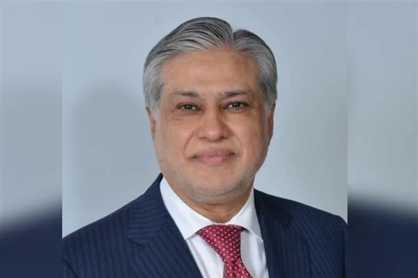 Pakistan Başbakan Yardımcısı ve Dışişleri Bakanı Dar, Pakistan&rsquo;ın gelişmiş yer