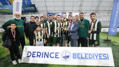 Derince Belediyesi tarafından bu yıl ikincisini d&uuml;zenlenen Birimler Arası Futbol