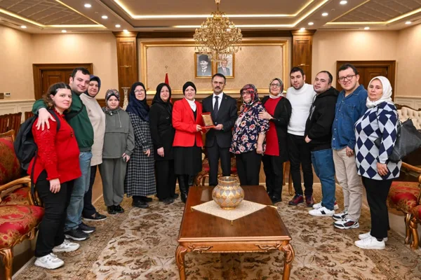 T&uuml;m Engellileri Birleştirme Derneği İzmit Şubesi Başkanı G&uuml;ldane Odabaş, Kocaeli
